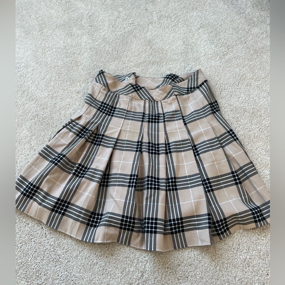 H&M Pleated Mini Skirt in Size 4, EUC